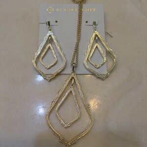Kendra Scott Gold Layered Teardrop Necklace & Earring Set